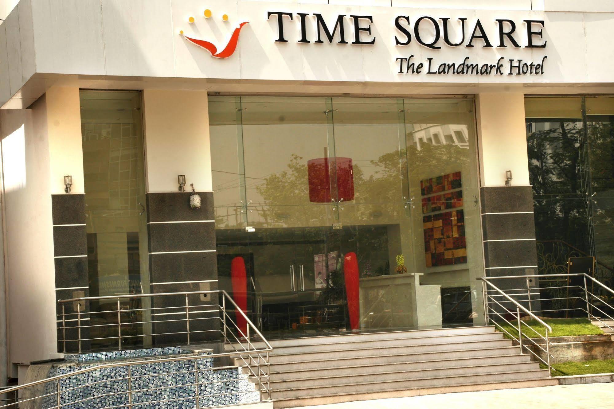 Time Square - The Landmark Hotel Hyderabad Exterior photo